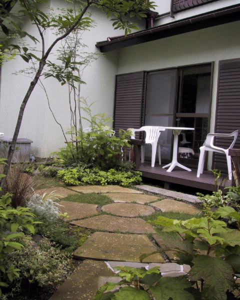 神奈川県逗子市　2004年